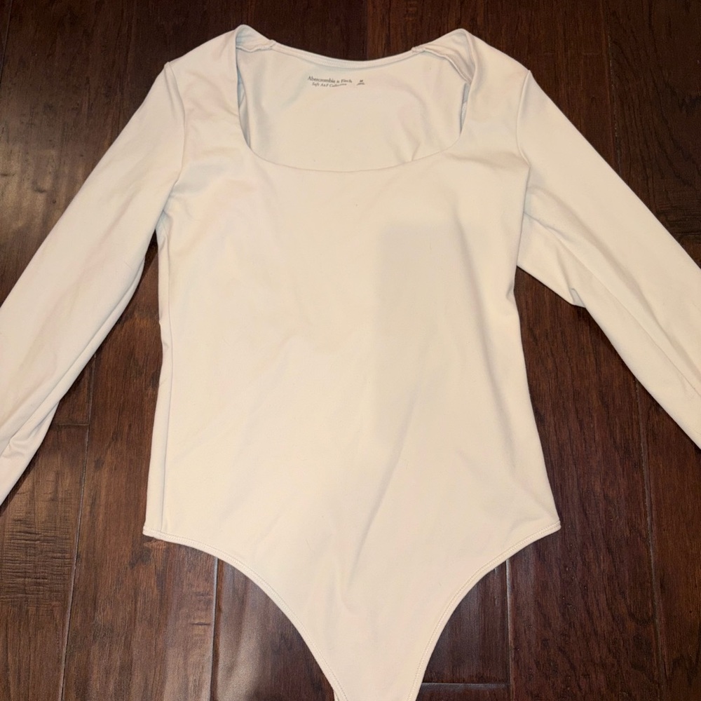 Abercrombie & Fitch Cream Long Sleeve Top